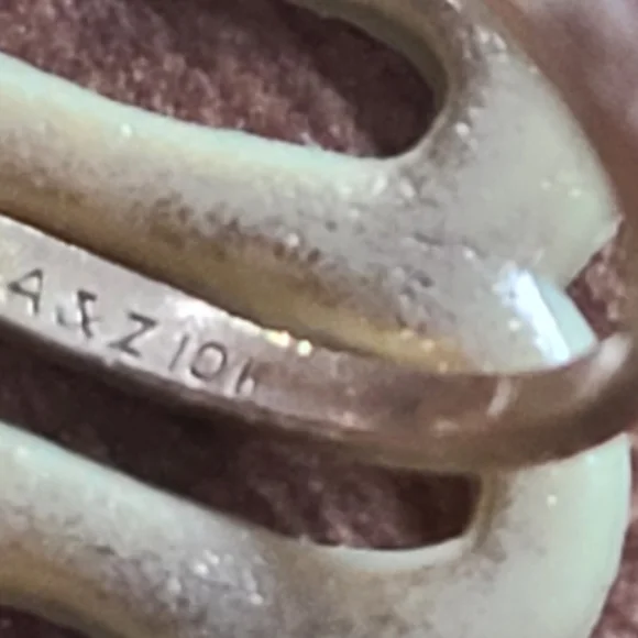 Golden Ring With Rubies 10K - Picture 10 of 10